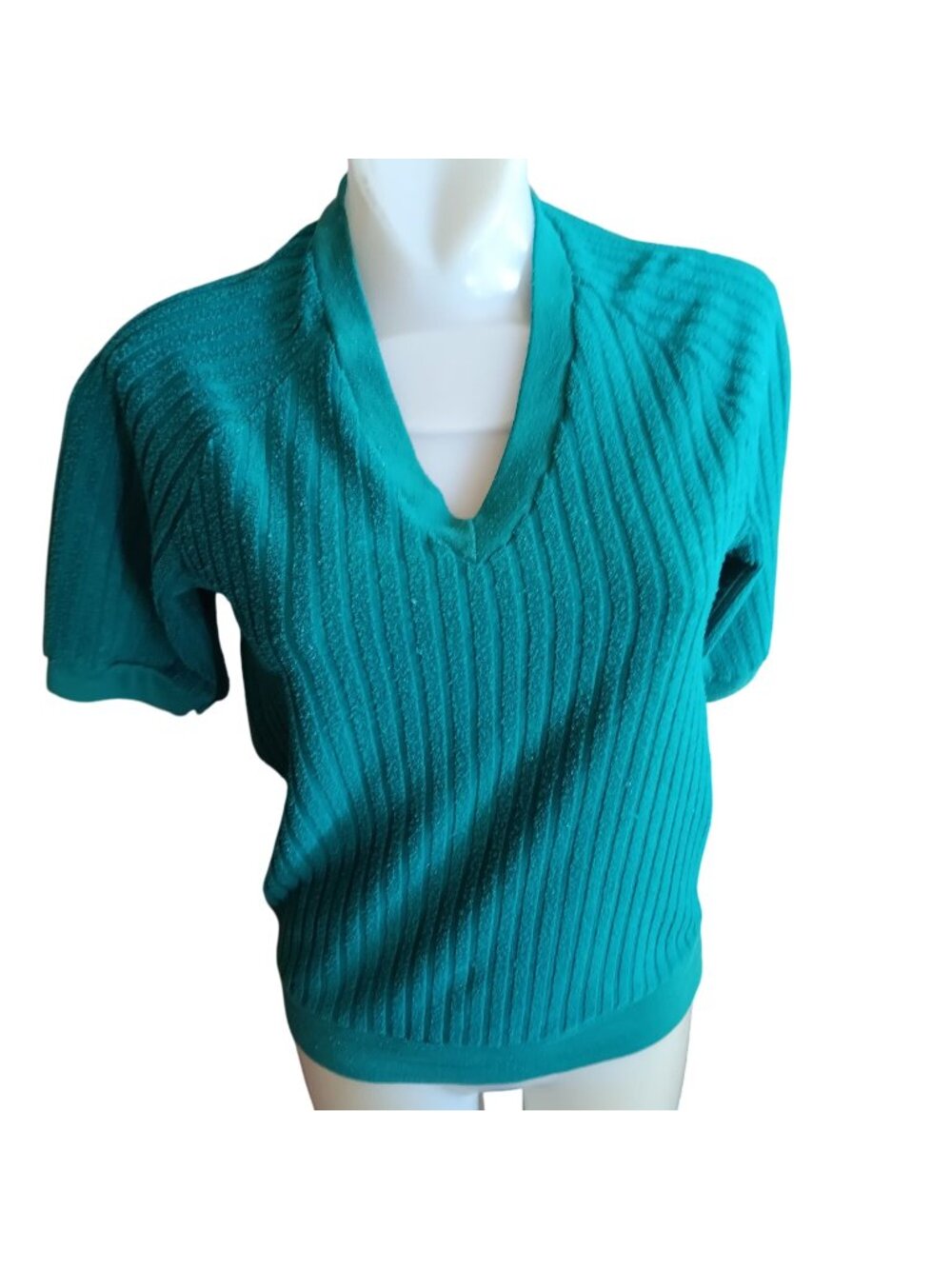 Small True Vintage V-Neck Top 1980s Green Ribbed Polyester Stretch T-shirt S